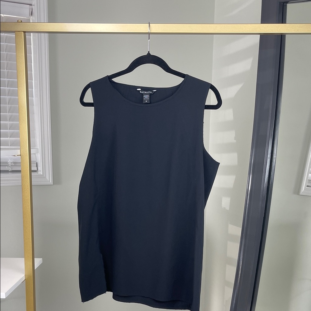 Athleta Black Sleeveless Crewneck Tank Ladies Size M